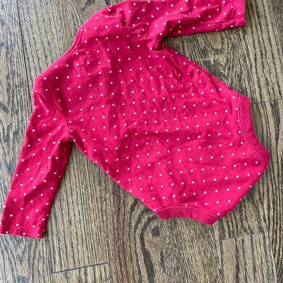 Baby Gap Heart Onesie 3-6 Months - Picture 2 of 3